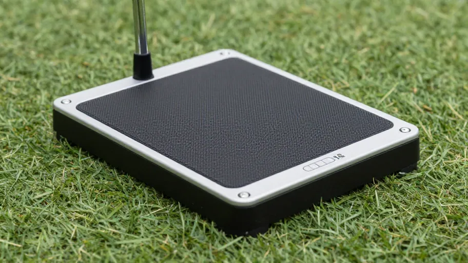 DIY Swing Weight Scales: Fix Inconsistent Clubs for Under $50